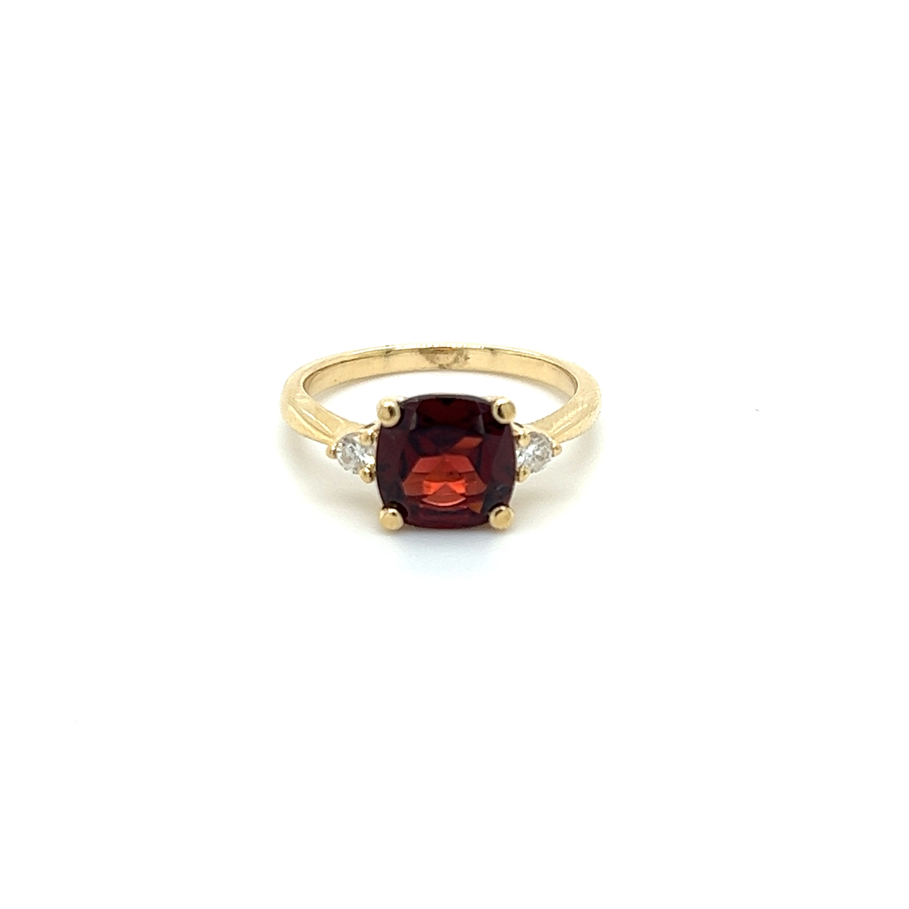 Garnet And Diamond Ring In 14KT Yellow Gold